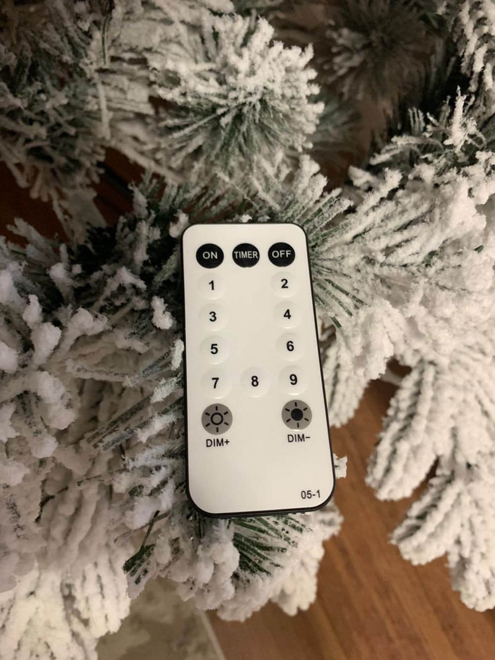 Ель заснеженная «Аляска» с 2в1 встроенной гирляндой (Литая+пвх) 210 см / 2,1 м