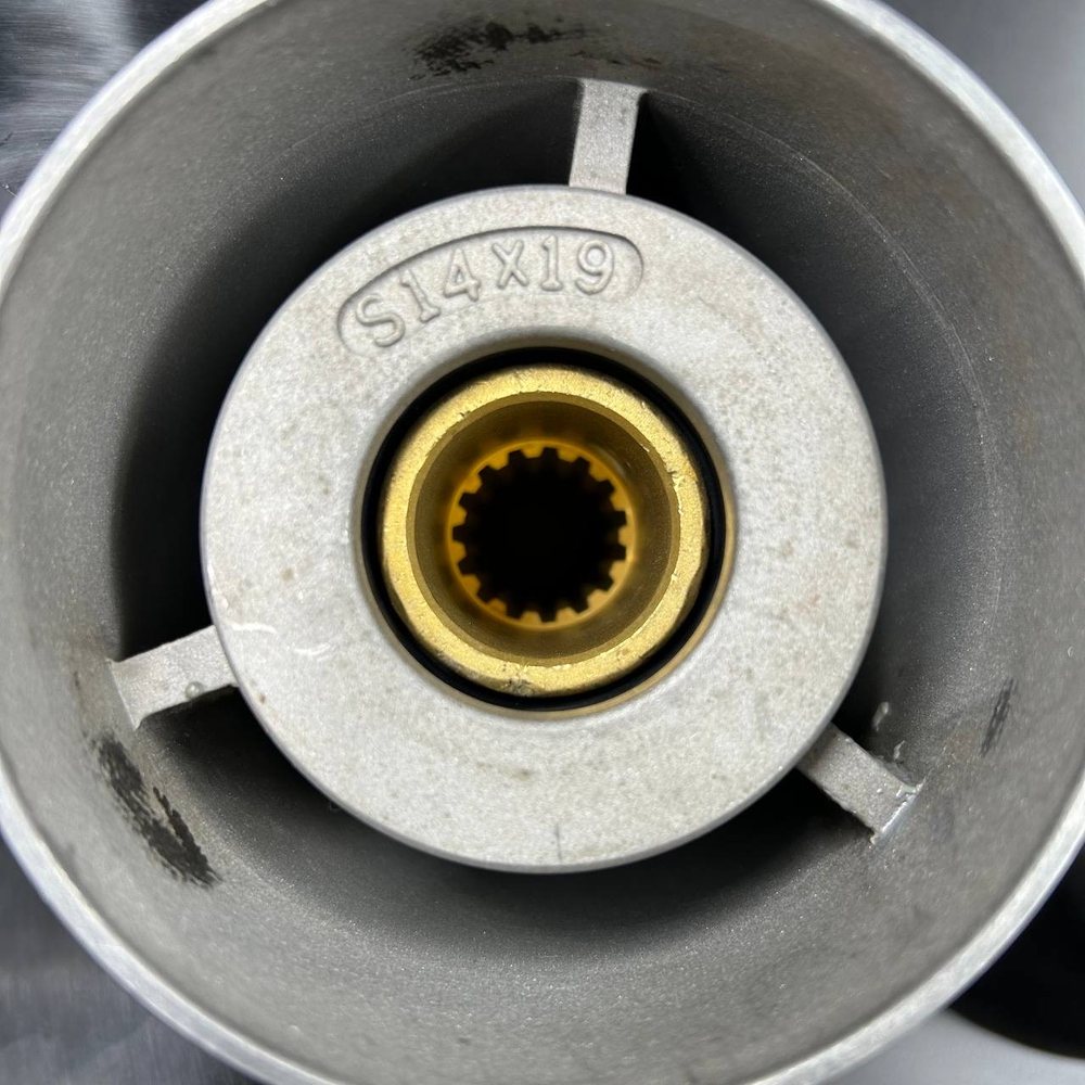 Гребной винт Suzuki DF90-140, DF70A-140A, DF100B (3x14x19) (Сталь)