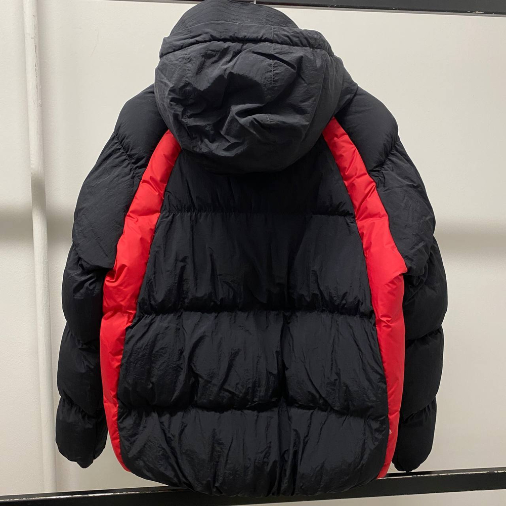 Пуховик Jordan Новый с бирками