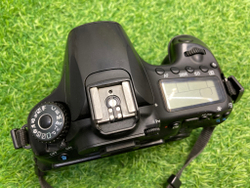 Canon EOS 60D С дефектом