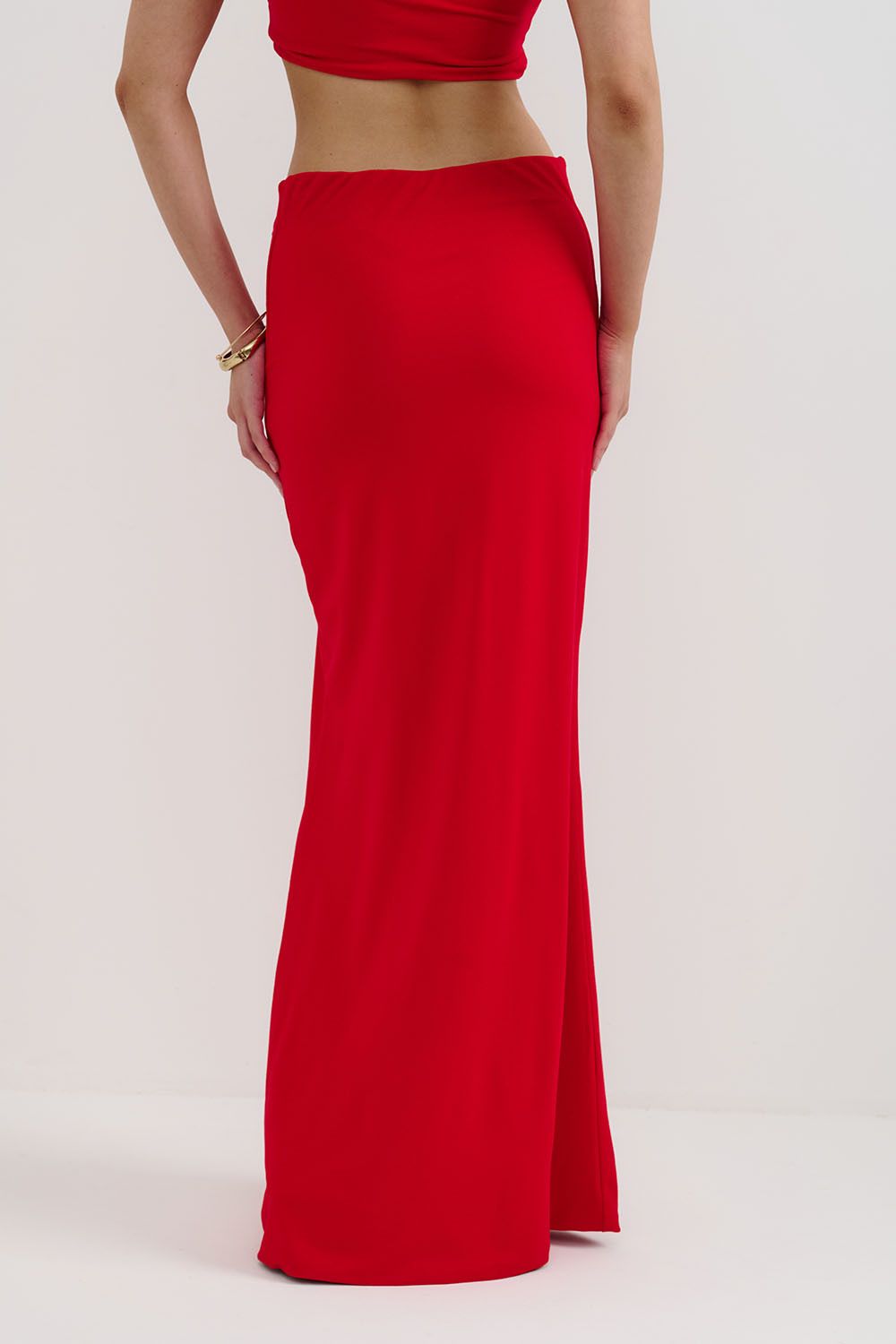 Юбка с драпировкой на бедрах из вискозы красного цвета