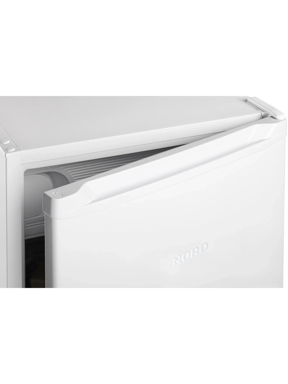 Холодильник Nord NR 247 032