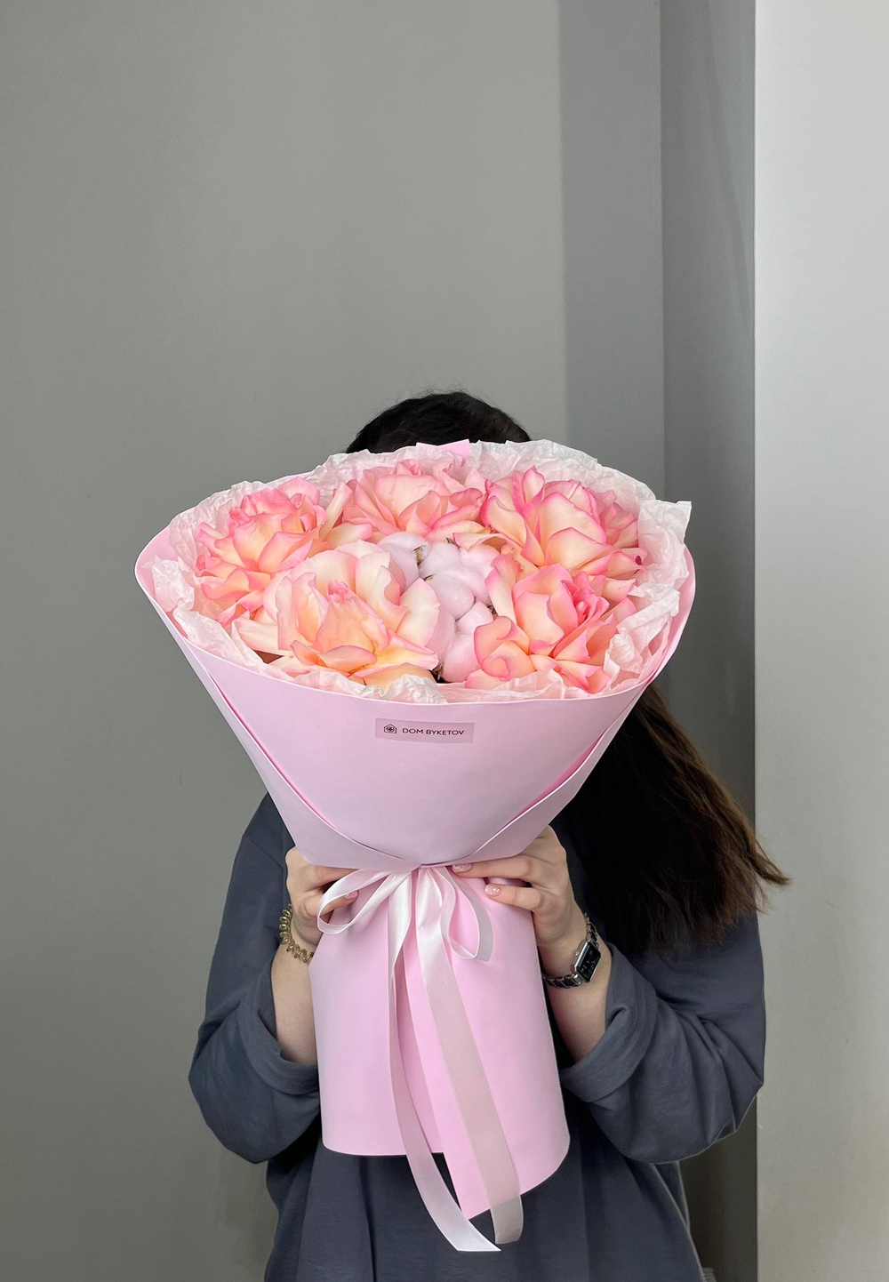 Букет с ажурными розами