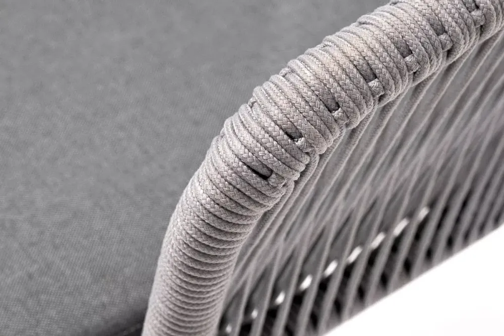 "Марсель" стул плетеный из роупа, каркас алюминий темно-серый (RAL7024) муар, роуп светло-серый круглый, ткань светло-серая