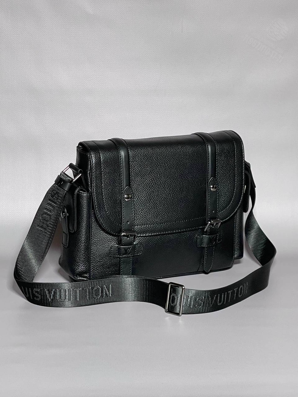 Сумка через плечо Louis Vuitton