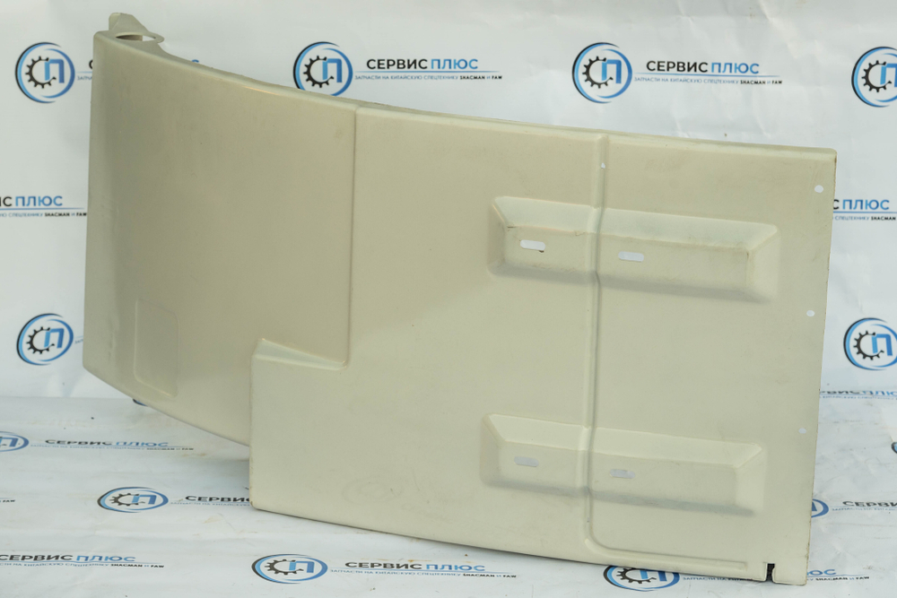 Брызговик кабины задний левый  SHACMAN X3000 белого цвета