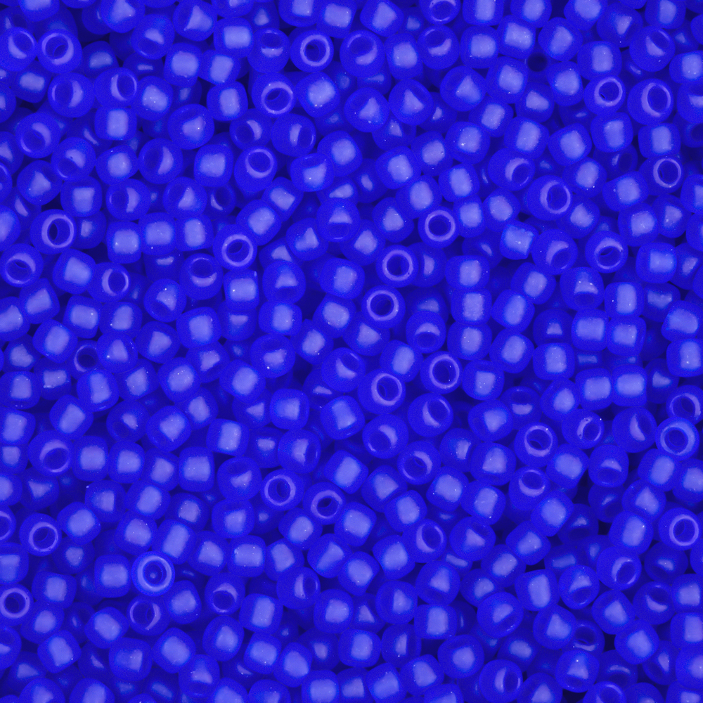 Японский бисер TOHO Round 11/0 (№8F), прозрачный матовый