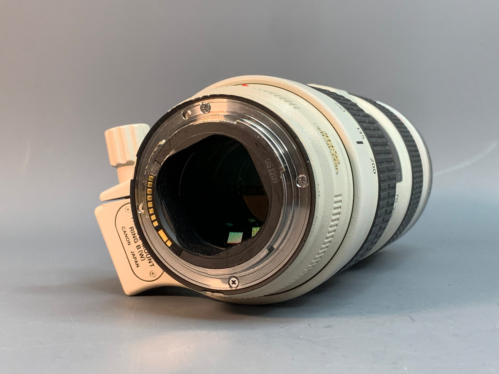 Canon EF 70-200mm f/2.8L IS USM, царапина на линзе