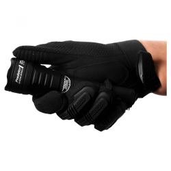 Тактический фонарь Armytek Predator V3 XP-E2 (зелёный свет) — совместимость с выносными кнопками и подствольными креплениями для быстрого и удобного применения на оружии.
