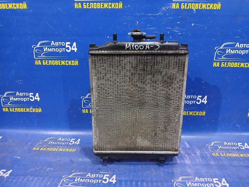 Радиатор двигателя TOYOTA DUET 1999