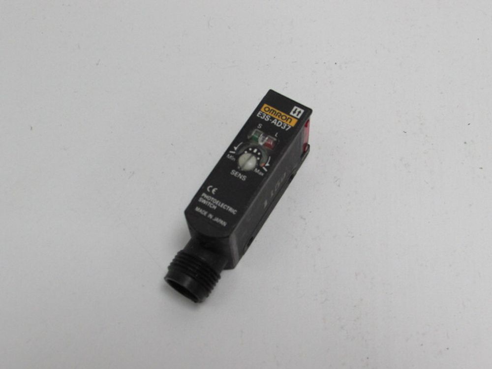 OMRON Yaskawa E3S-AD37