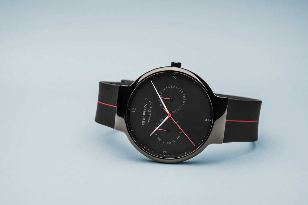 Наручные часы Bering 15542-423