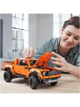 Конструктор LEGO Technic 42126 Ford F-150 Raptor