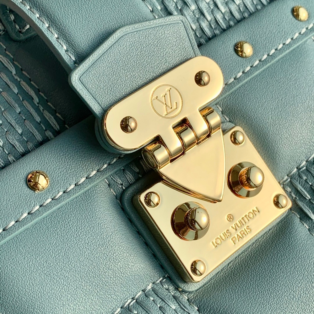 Louis Vuitton Troca PM