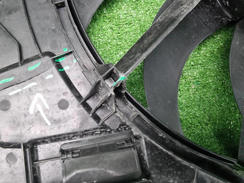 Диффузор с вентилятором Geely Monjaro (2021-н.в.)