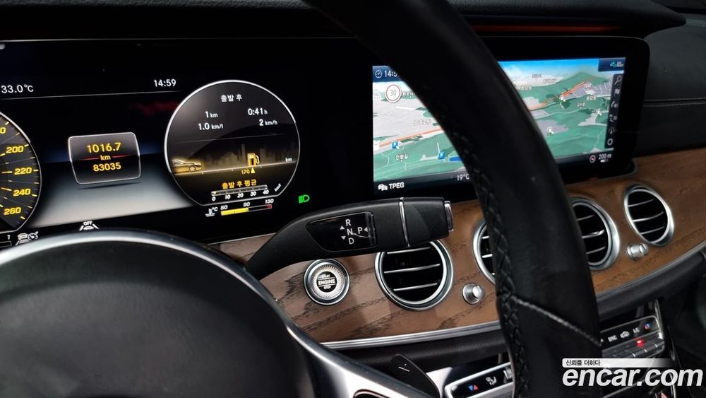 Mercedes-Benz E-Class W213 E300 4MATIC Exclusive (06.2020)