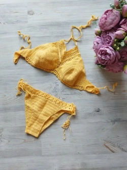 Вязаный купальник