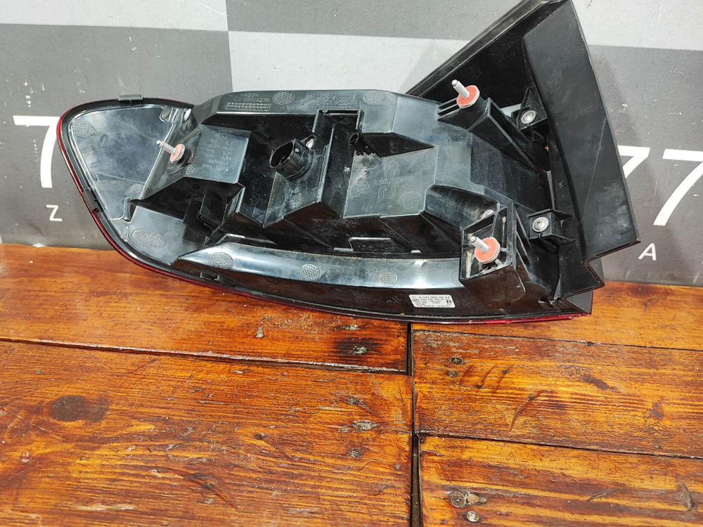 Фонарь задний правый Mercedes GLB (X247) 19-нв Б/У Оригинал A2479066804