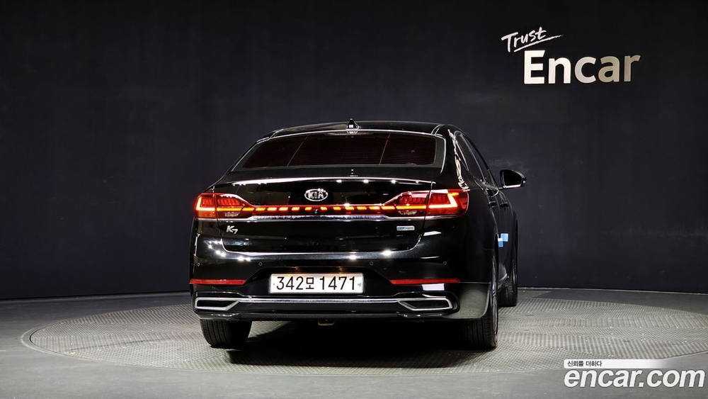 Kia K7 (Cadenza) Premier Hybrid Prestige (03.2020)