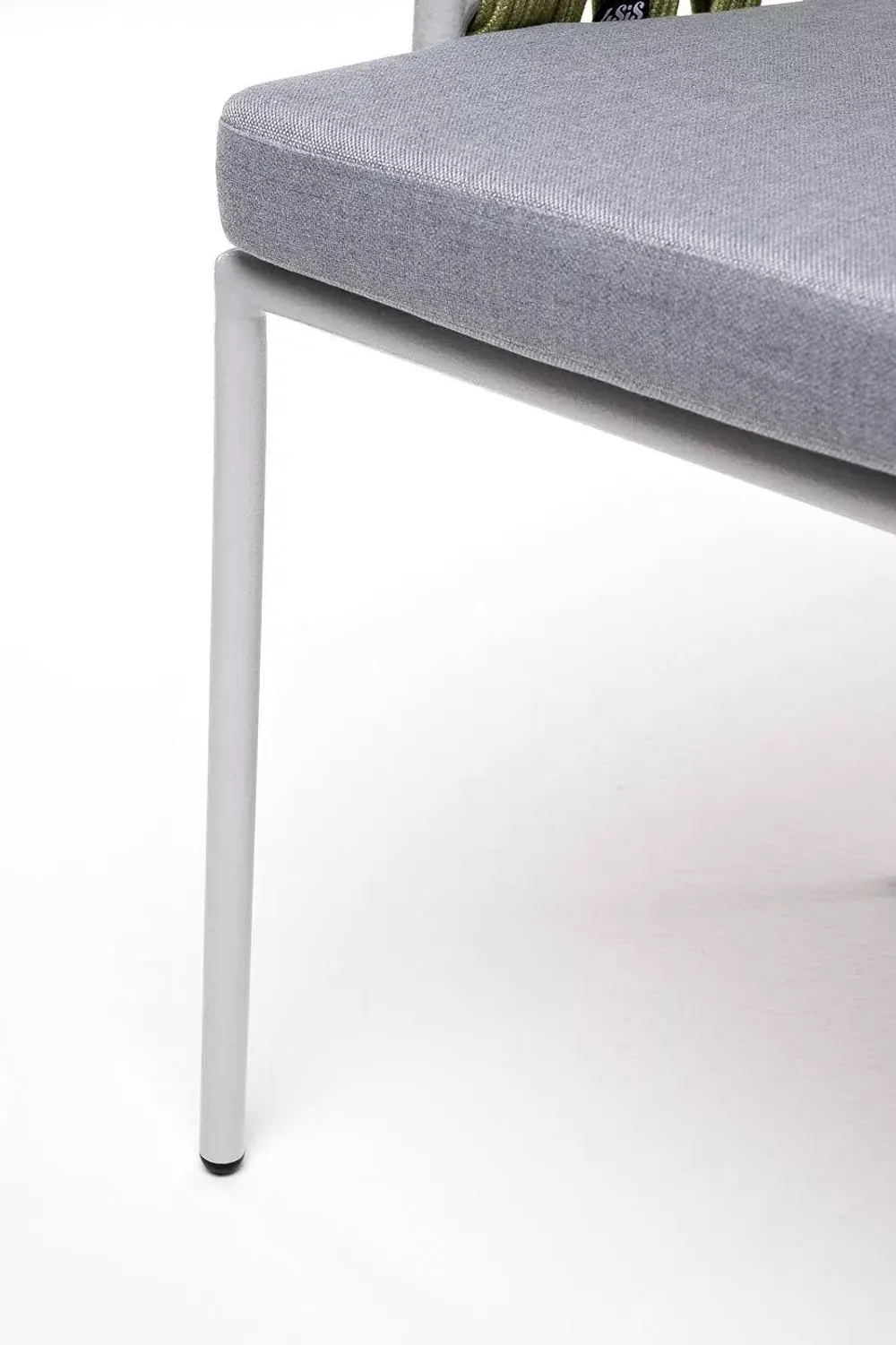 "Диего" стул плетеный из роупа, каркас из стали светло-серый (RAL7035) шагрень, роуп салатовый меланж круглый, ткань светло-серая