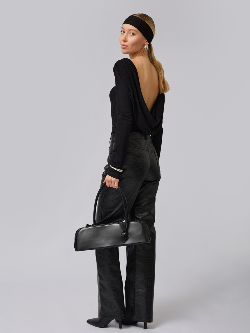 Брюки прямые из экокожи крокодил