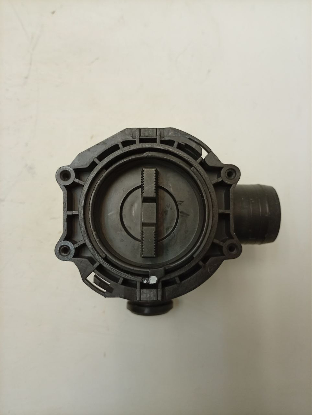 WMSD7105B кт17 Улитка сливного насоса для стиральных машин Indesit Ariston C00309709 б/у