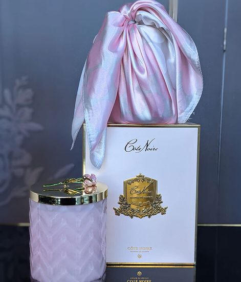 Большая розовая свеча "ёлочка" с золотым цветком и платком, Cote Noire