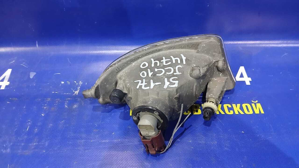 Туманка левая TOYOTA BREVIS 2001-2007