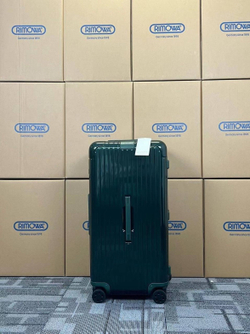 Дорожный чемодан Rimowa Trunk Plus