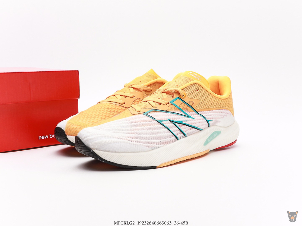 Кроссовки Stone Island x NB FuelCell RC Elite V2