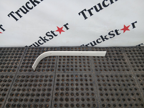 Накладка салона левая 2023г.