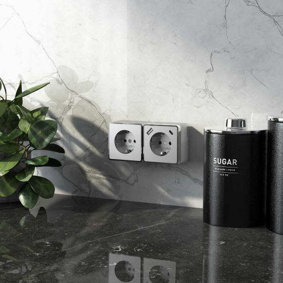 Розетка с заземлением, шторками и USB тип A+C Werkel Gallant серебряный W5071706 4690389179624