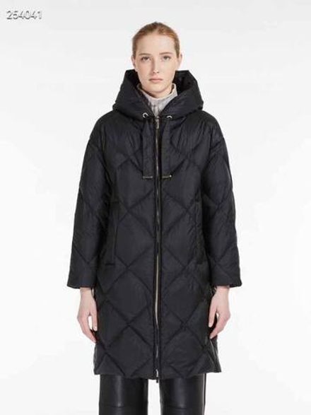 Пуховик MaxMara