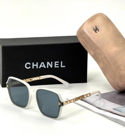 Солнцезащитные очки CHANEL