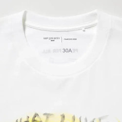 UNIQLO ФУТБОЛКА С РИСУНКОМ PEACE FOR ALL, БЕЛЫЙ