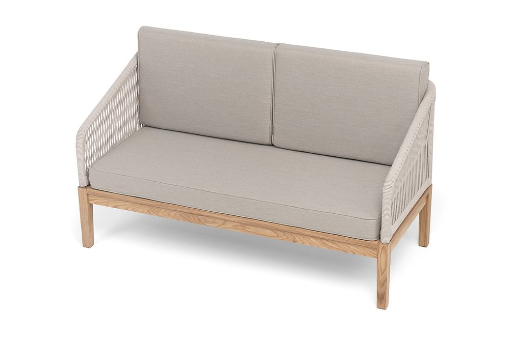 "Канны" диван 2-местный плетеный из роупа, основание дуб, роуп бежевый круглый, ткань бежевая 15052