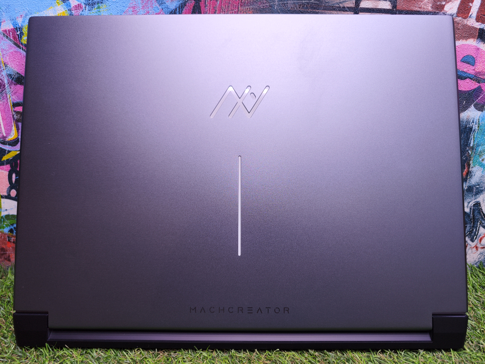 Machcreator Vision R7 8845HS/32Gb/2Tb/2K/120Hz/Radeon 780M/L16 Origin XT