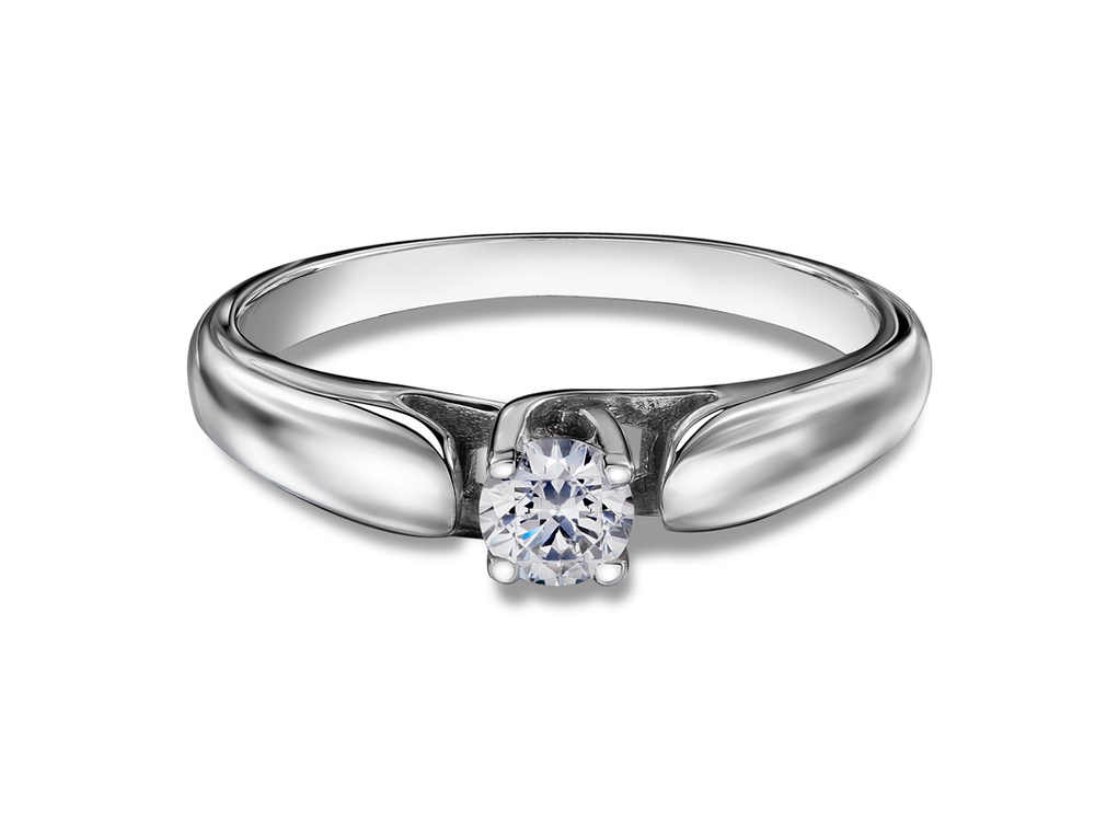 Помолвочное кольцо с бриллиантом