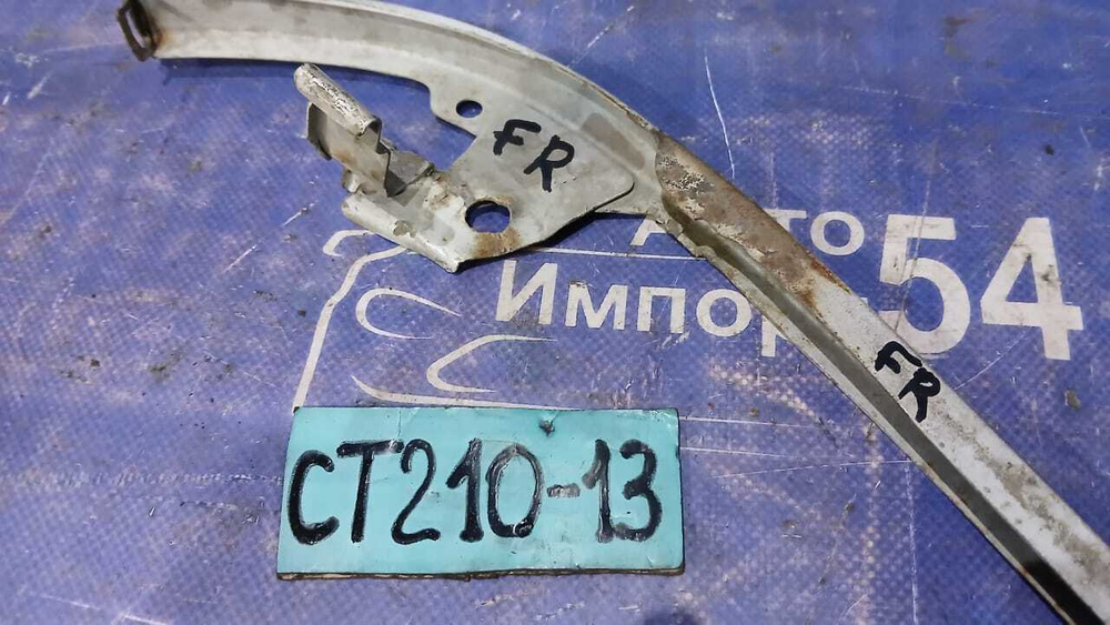 Планка под фару правая TOYOTA CORONA PREMIO 1996