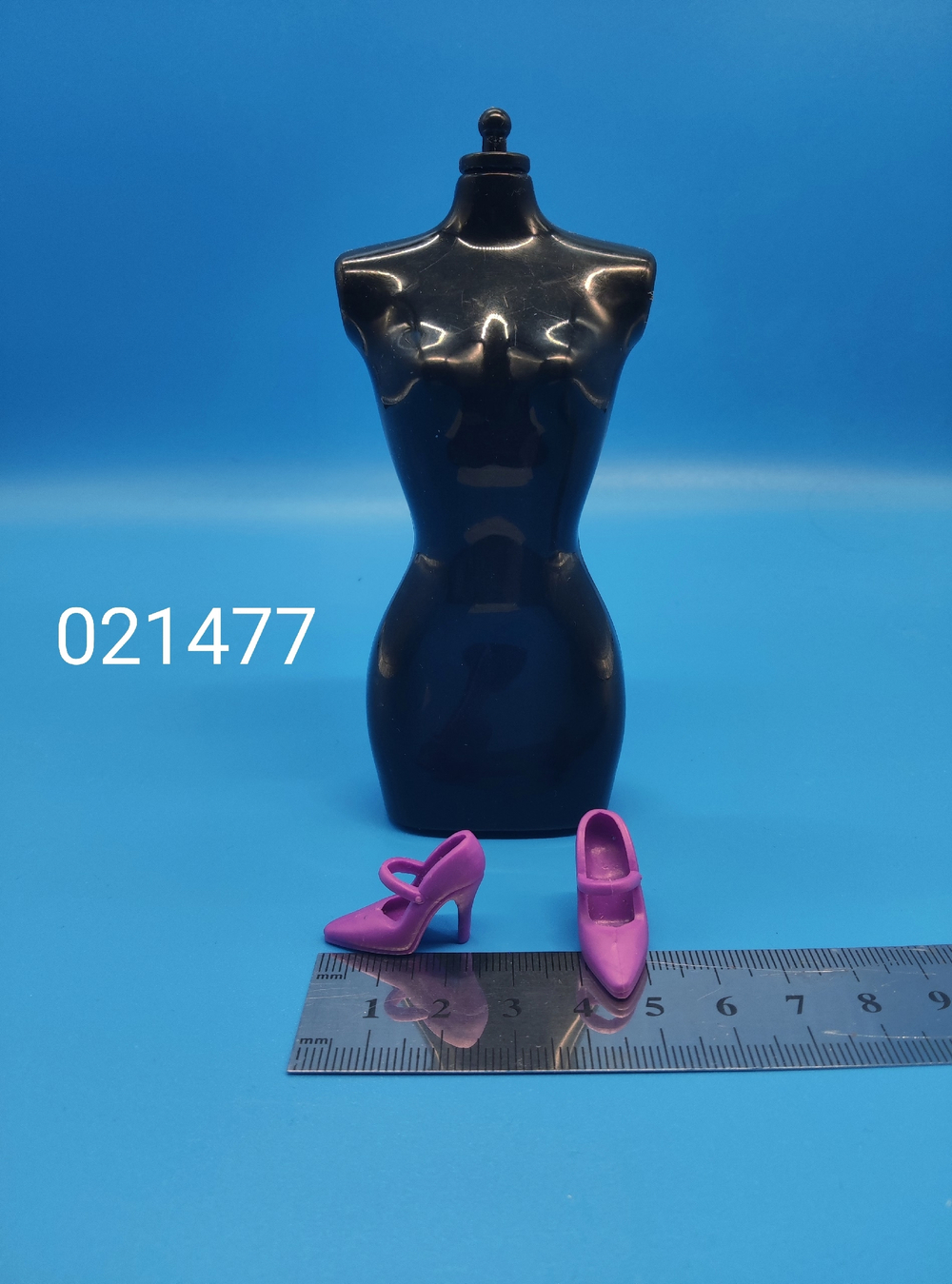 Обувь для куклы Барби 021477