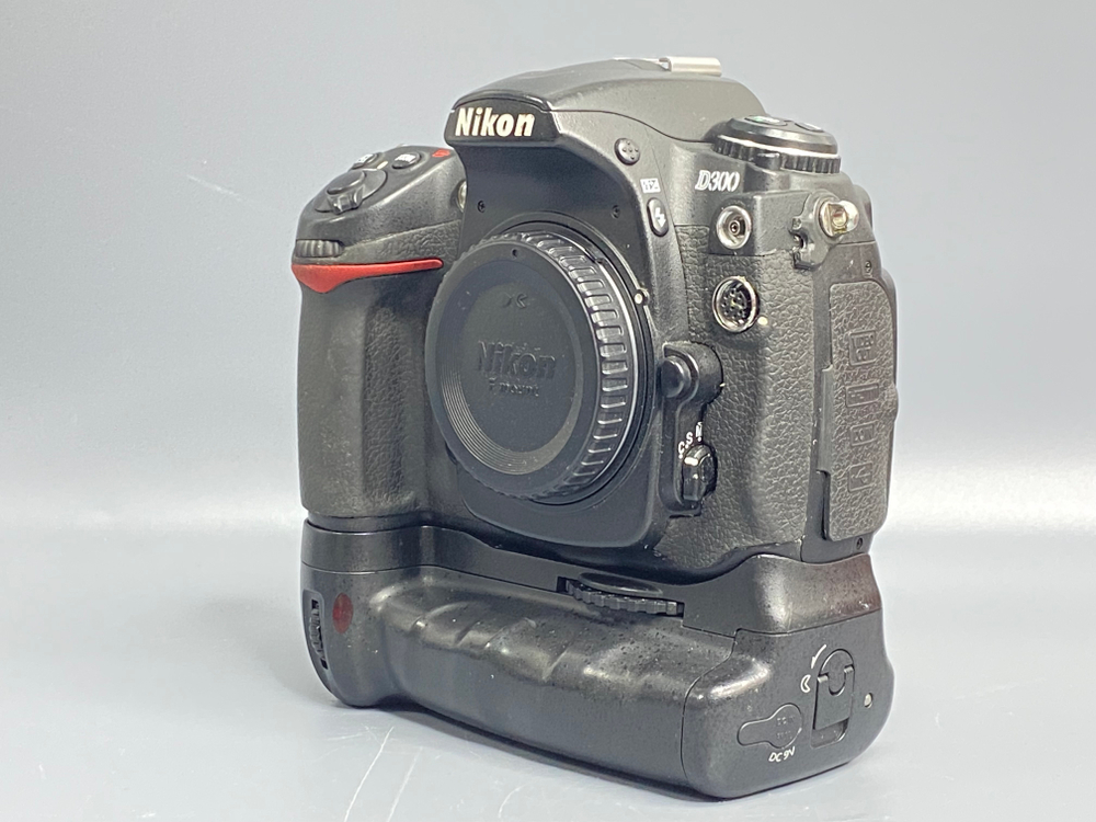 Nikon D300 56.000 кадров