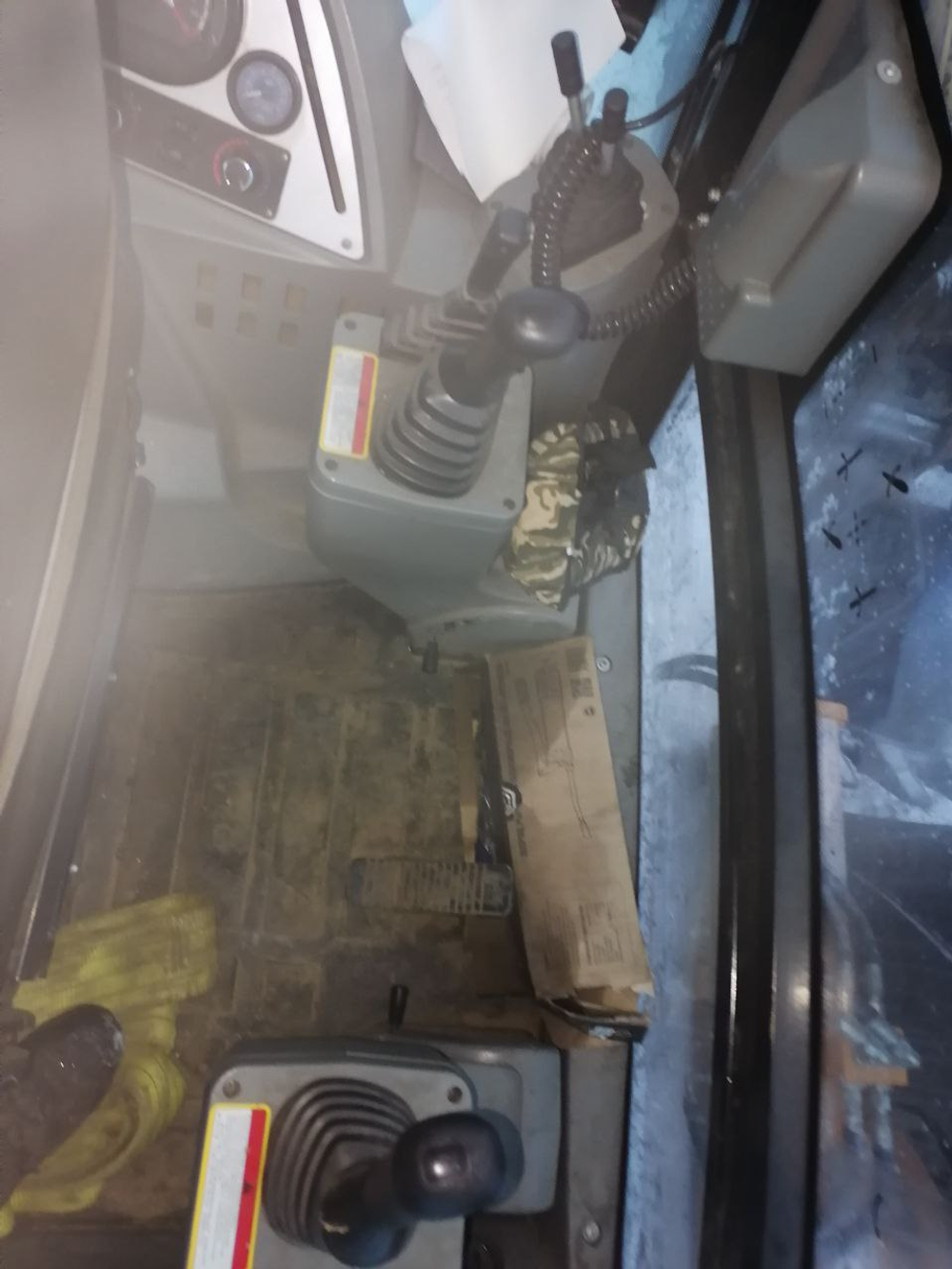 SHANMON 388 Экскаватор-погрузчик 388H (Дизельный, 4,8 л, 102 л.с., АТ)