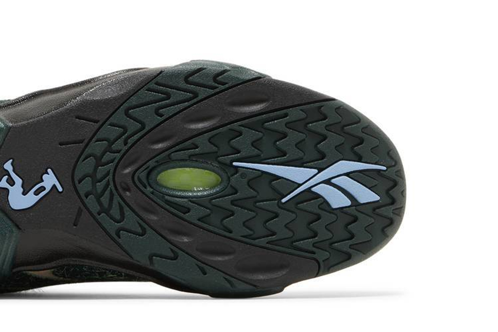 Кроссовки Brain Dead X Reebok Shaqnosis