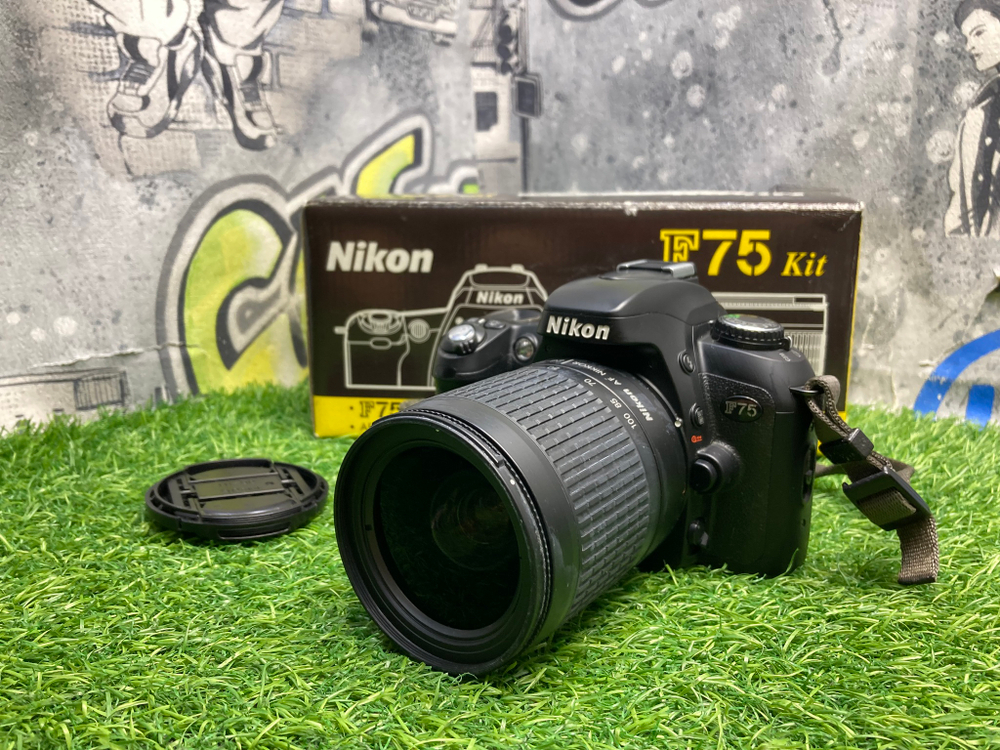 Nikon F75 Black kit 28-100mm 3.5-5.6G AF Nikkor