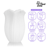 Белый нереалистичный мастурбатор в форме бутона цветка Datura