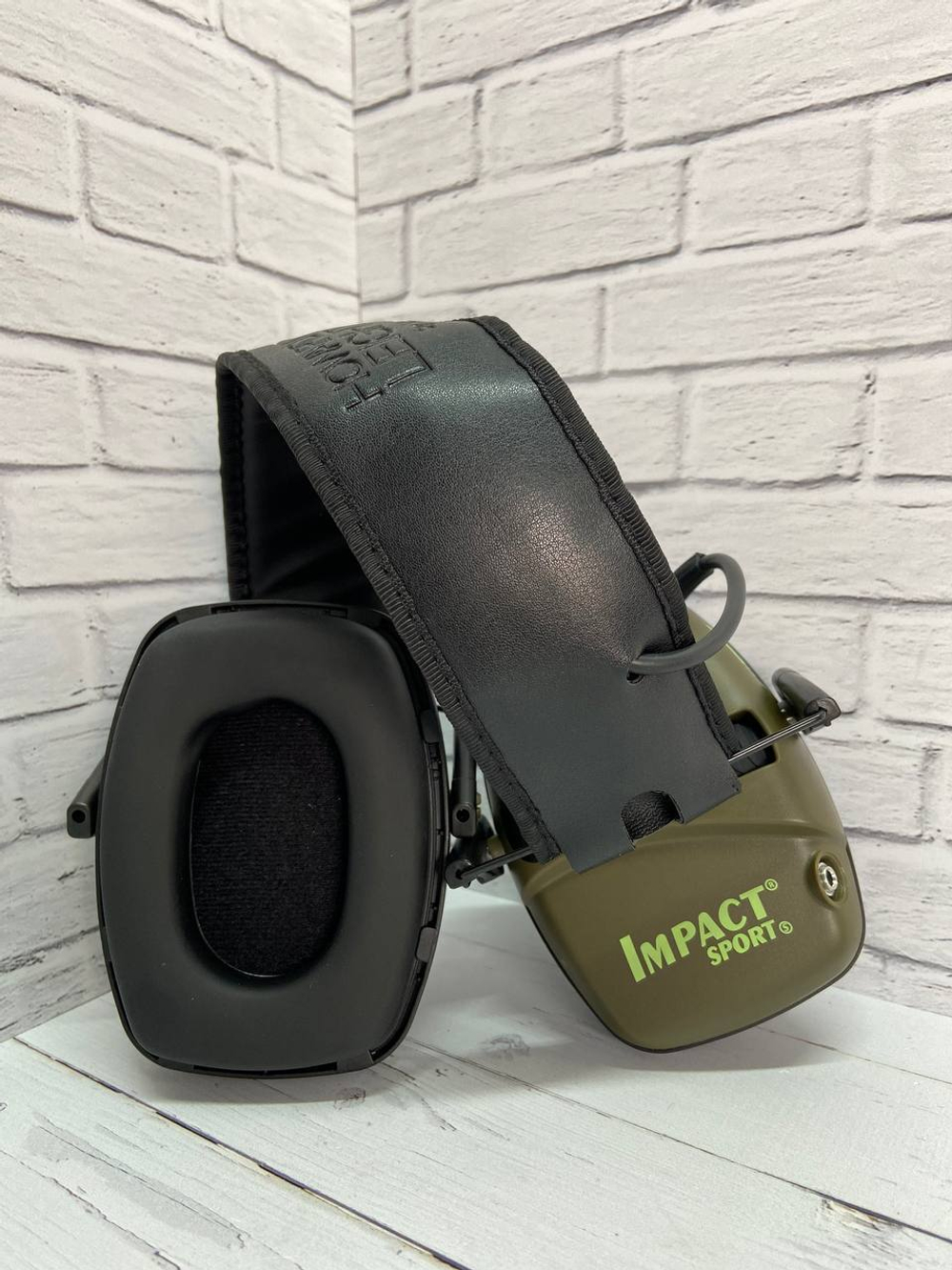 Наушники активные Howard Impact Sport /Олива