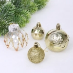 Набор шаров «Winter magic» 6 см + 4 см (24 предмета), Золото