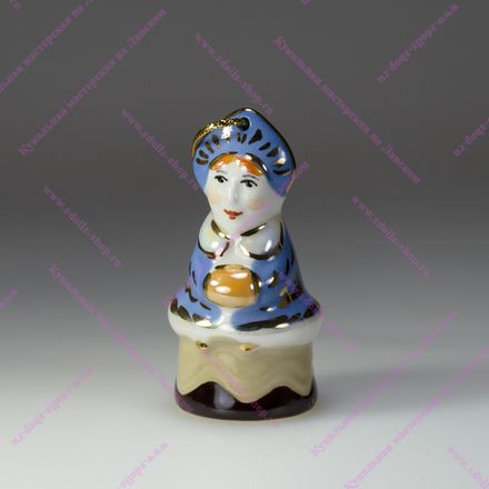 Фарфоровая елочная игрушка Снегурочка на конфетке