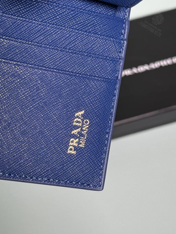Кошелёк Prada