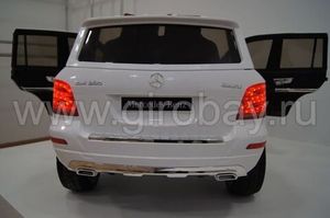 Детский электромобиль River Toys Mercedes-Benz GLK300 белый